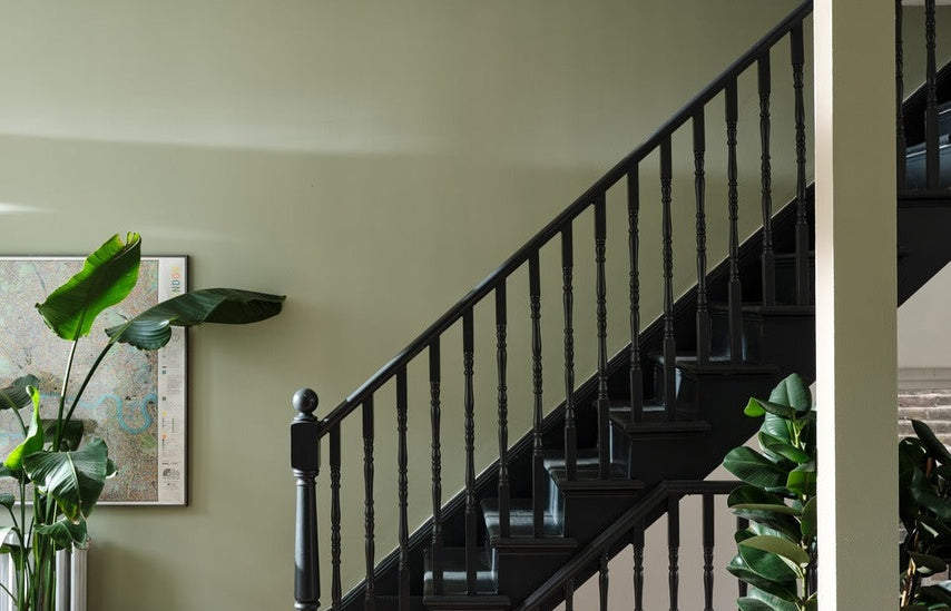 Farrow & Ball Vert De Terre® (234) in een interieur