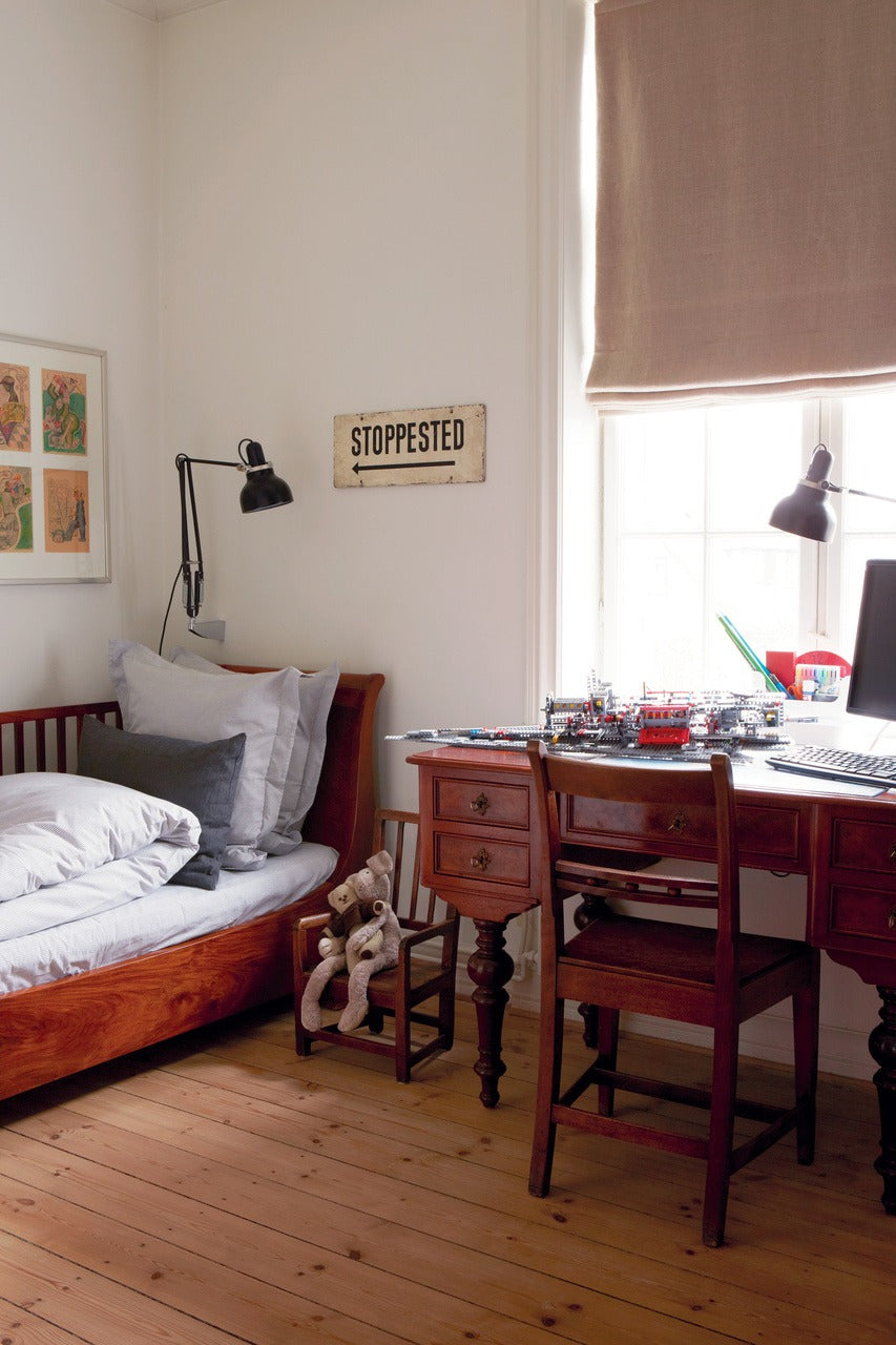Farrow & Ball All White (2005) in een interieur