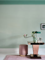 Farrow & Ball Arsenic (214) Tester in een interieur