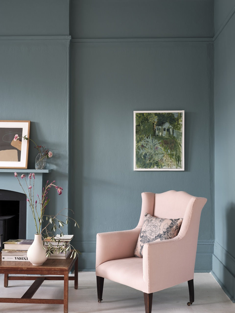 Farrow & Ball Berrington Blue (14) in een interieur