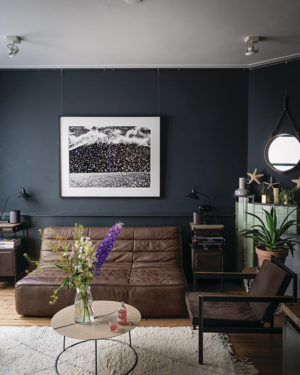 Farrow & Ball Black Blue (95) in een interieur