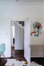 Farrow & Ball Blackened (2011) Tester in een interieur