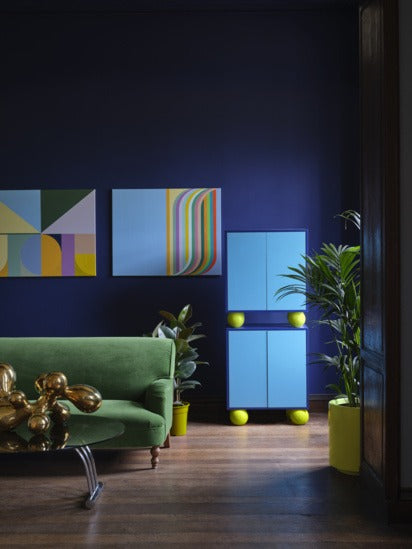 Farrow & Ball Hog Plum (CB1) in een interieur