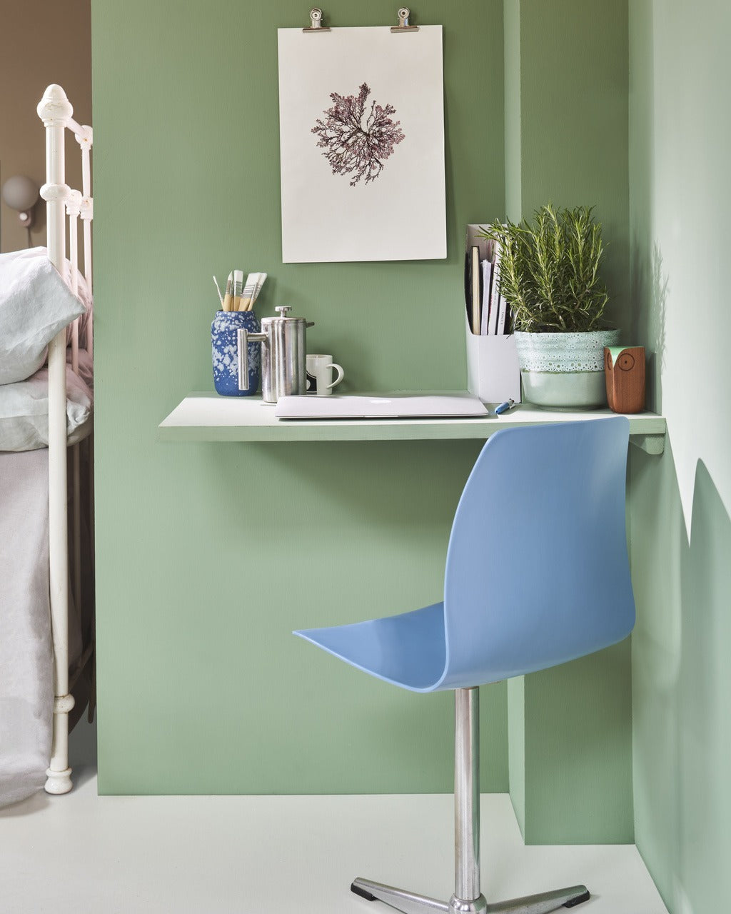 Farrow & Ball Breakfast Room Green (81) in een interieur
