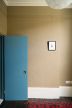 Farrow & Ball Buff (20) in een interieur