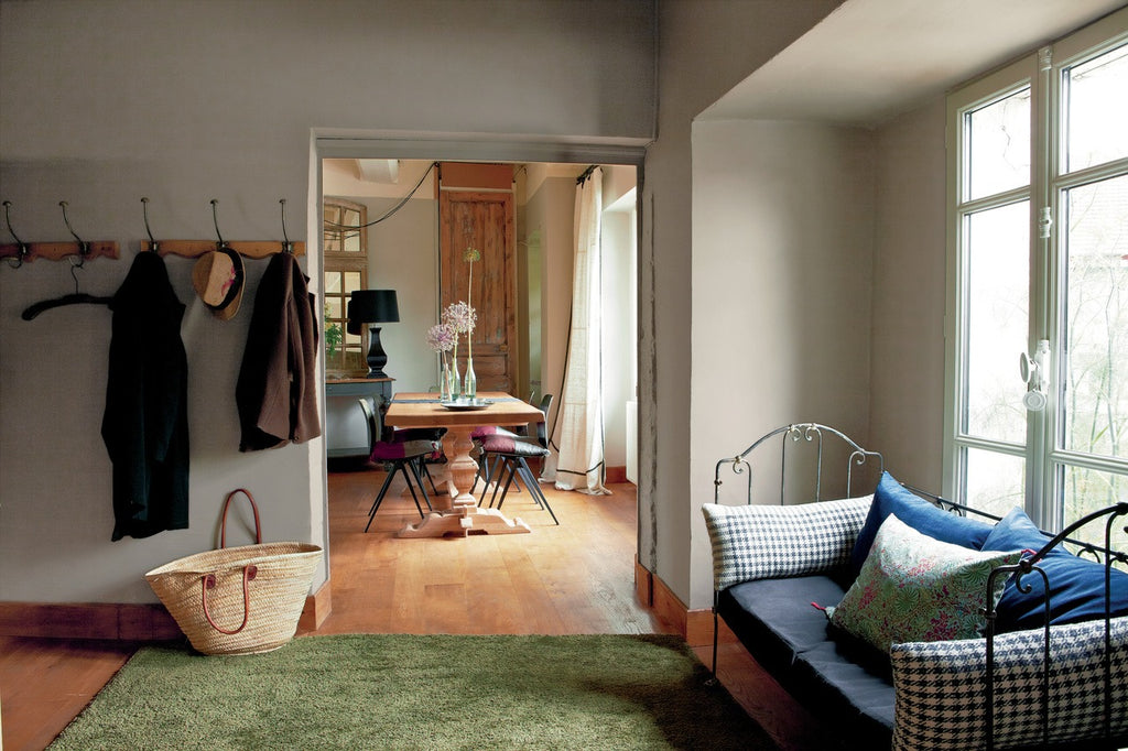 Farrow & Ball Charleston Gray (243) in een interieur