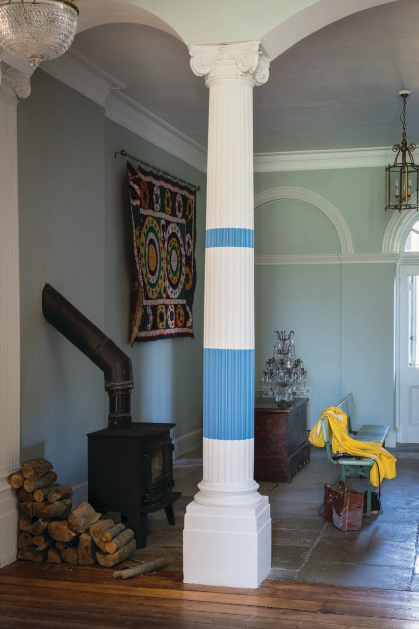 Farrow & Ball Cook's Blue® (237) Tester in een interieur