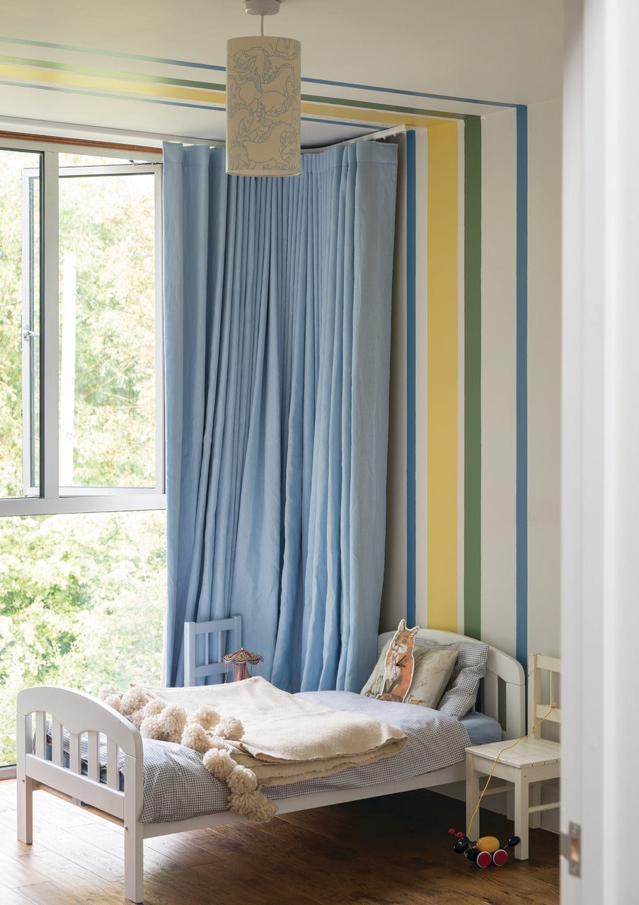 Farrow & Ball Babouche (223) in een interieur