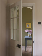Farrow & Ball Dibber (312) in een interieur