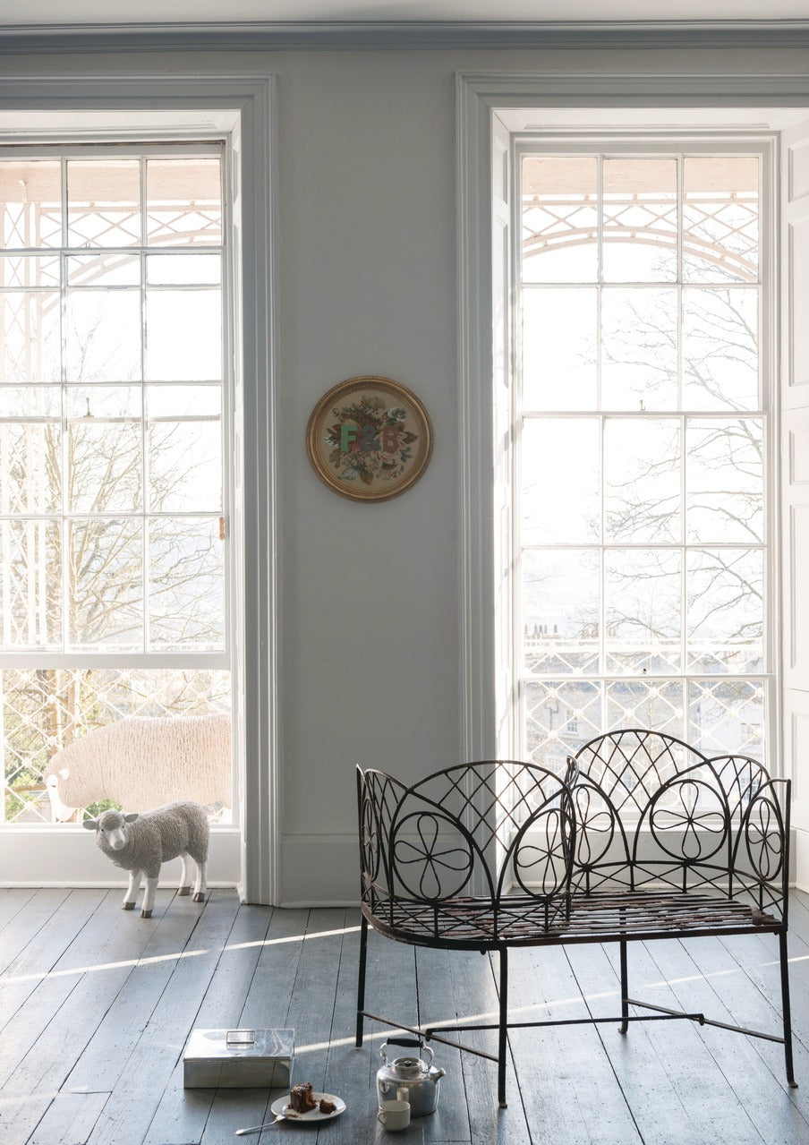 Farrow & Ball Dimpse (277) Tester in een interieur