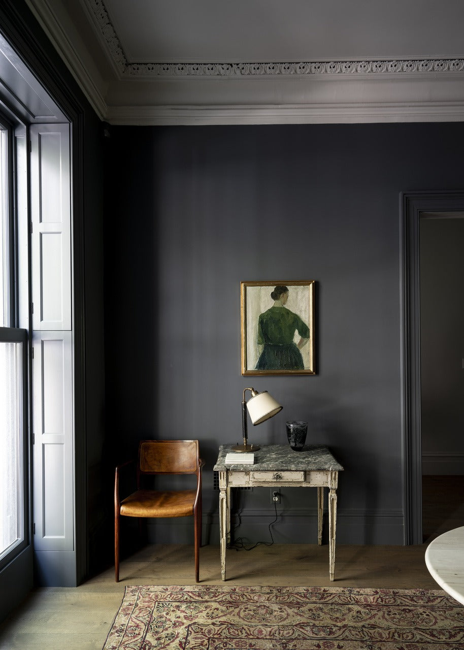 Farrow & Ball Down Pipe (26) Tester in een interieur