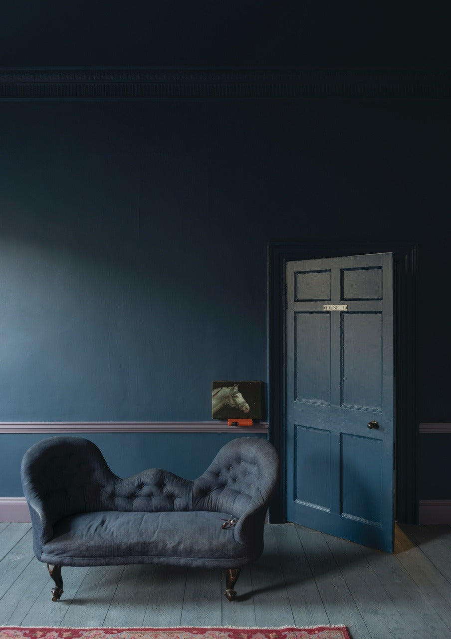 Farrow & Ball St Giles Blue (280) in een interieur