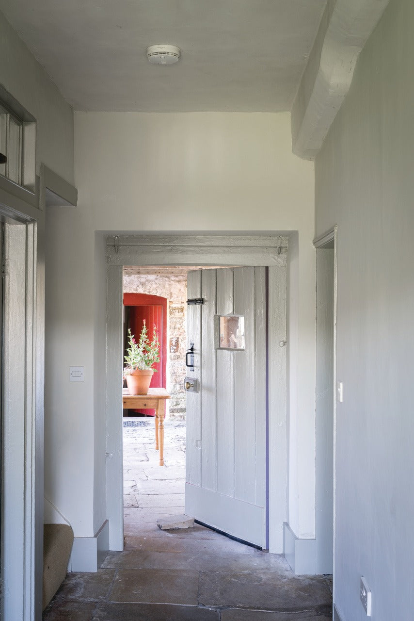 Farrow & Ball Drop Cloth (283) in een interieur