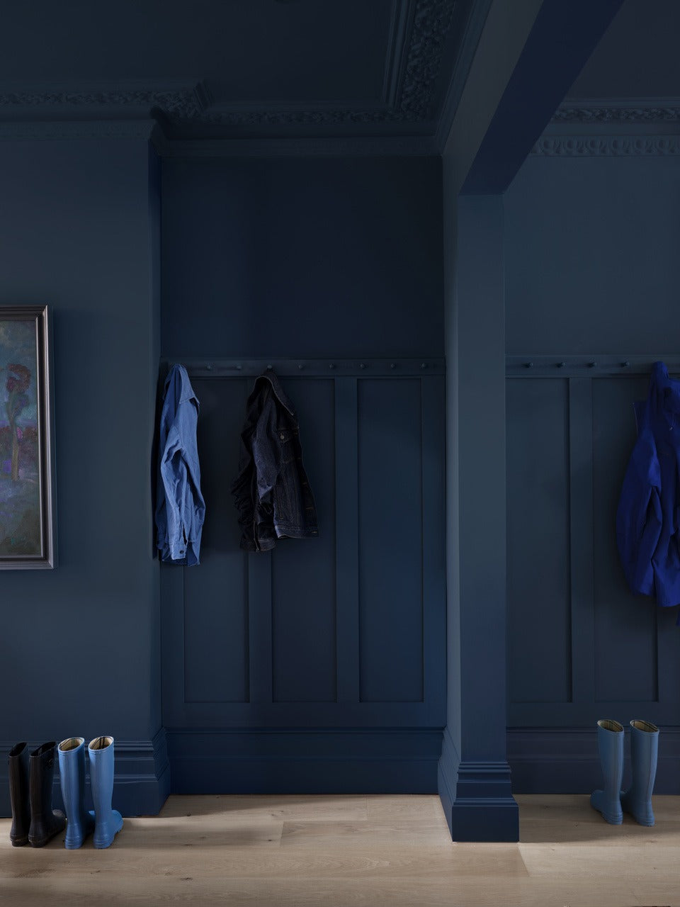 Farrow & Ball Hague Blue (30) in een interieur