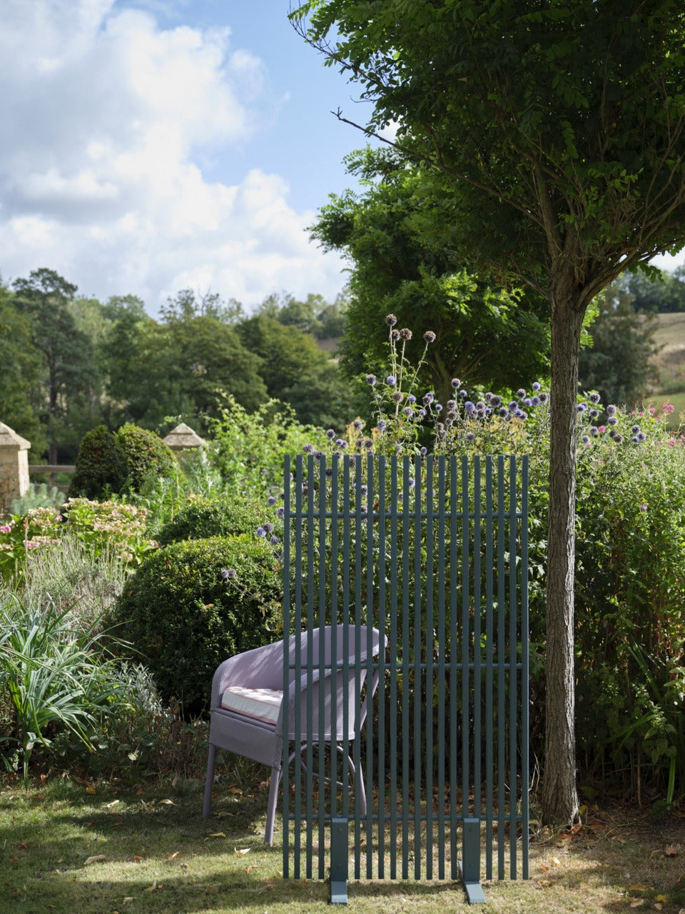 Farrow & Ball Inchyra Blue (289) in een interieur