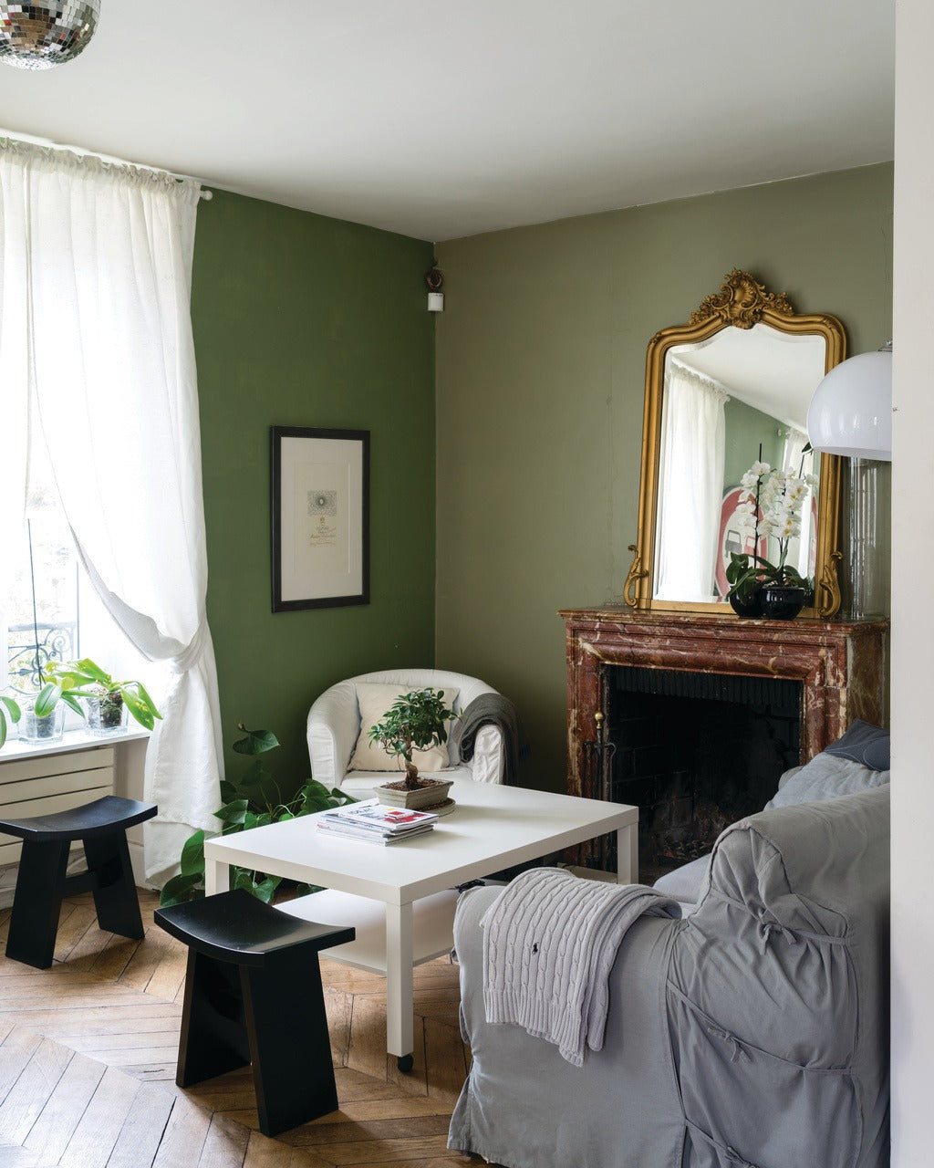 Farrow & Ball Lichen (19) in een interieur