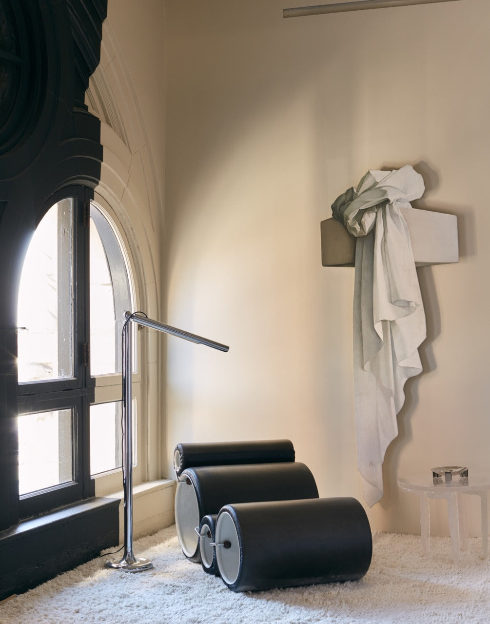 Farrow & Ball Tar (CC1) in een interieur