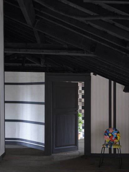 Farrow & Ball Liquorice (CB10) in een interieur