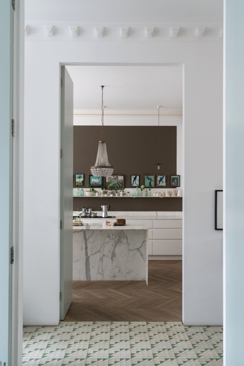 Farrow & Ball Salon Drab (290) in een interieur