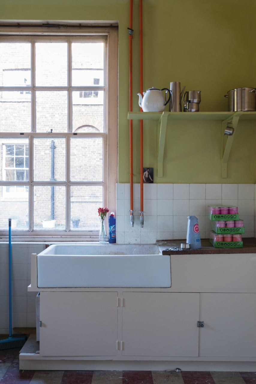 Farrow & Ball Pink Ground (202) Tester in een interieur