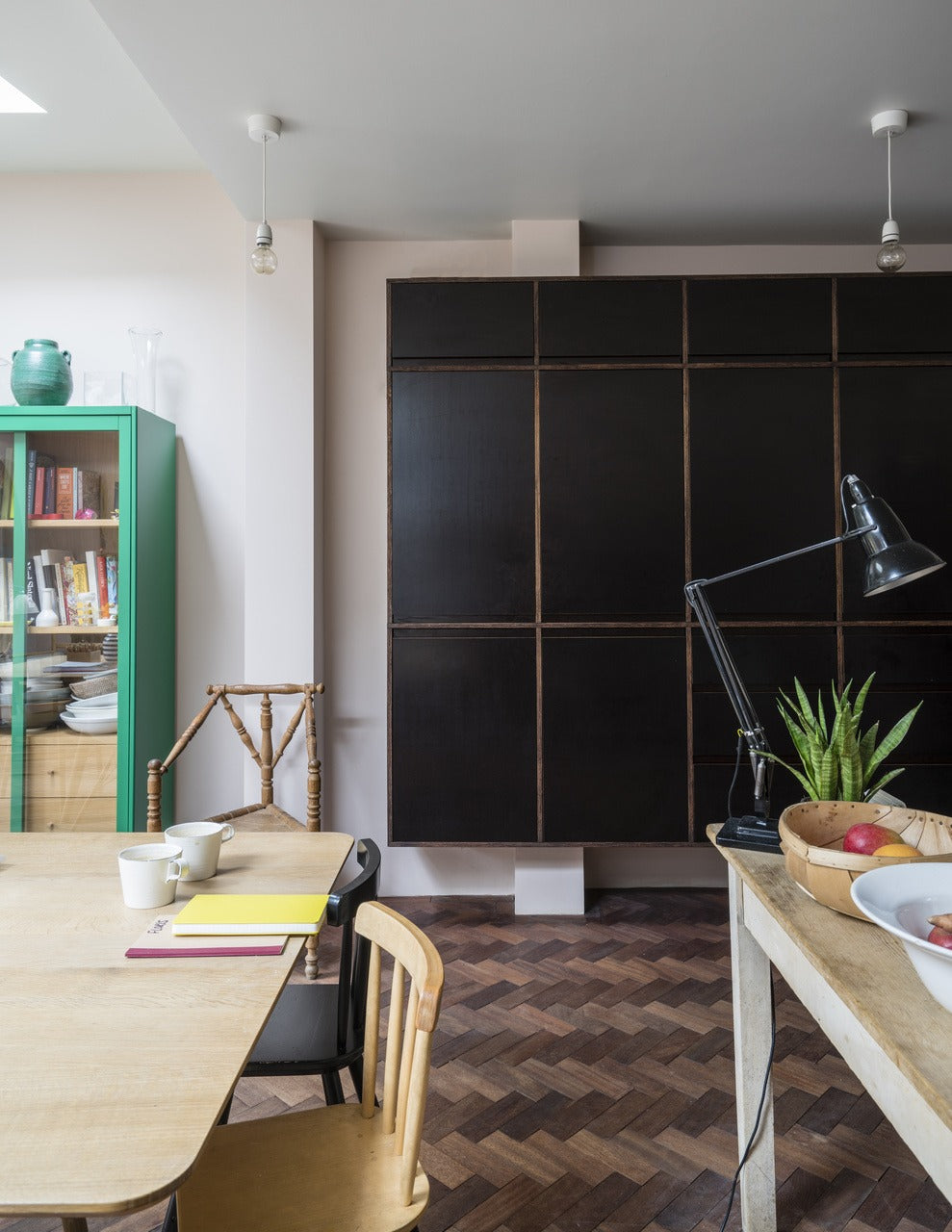 Farrow & Ball Pink Ground (202) in een interieur