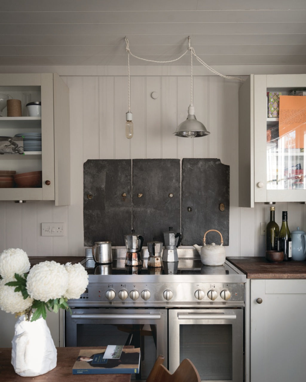 Farrow & Ball Purbeck Stone (275) in een interieur