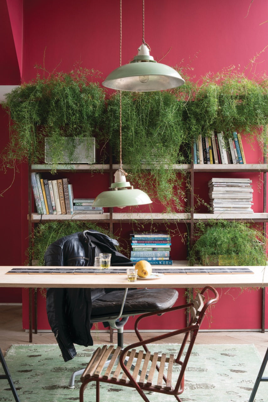 Farrow & Ball Rectory Red (217) in een interieur