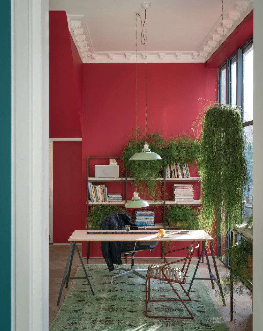Farrow & Ball Rectory Red (217) in een interieur