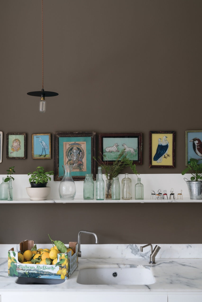 Farrow & Ball Salon Drab (290) in een interieur