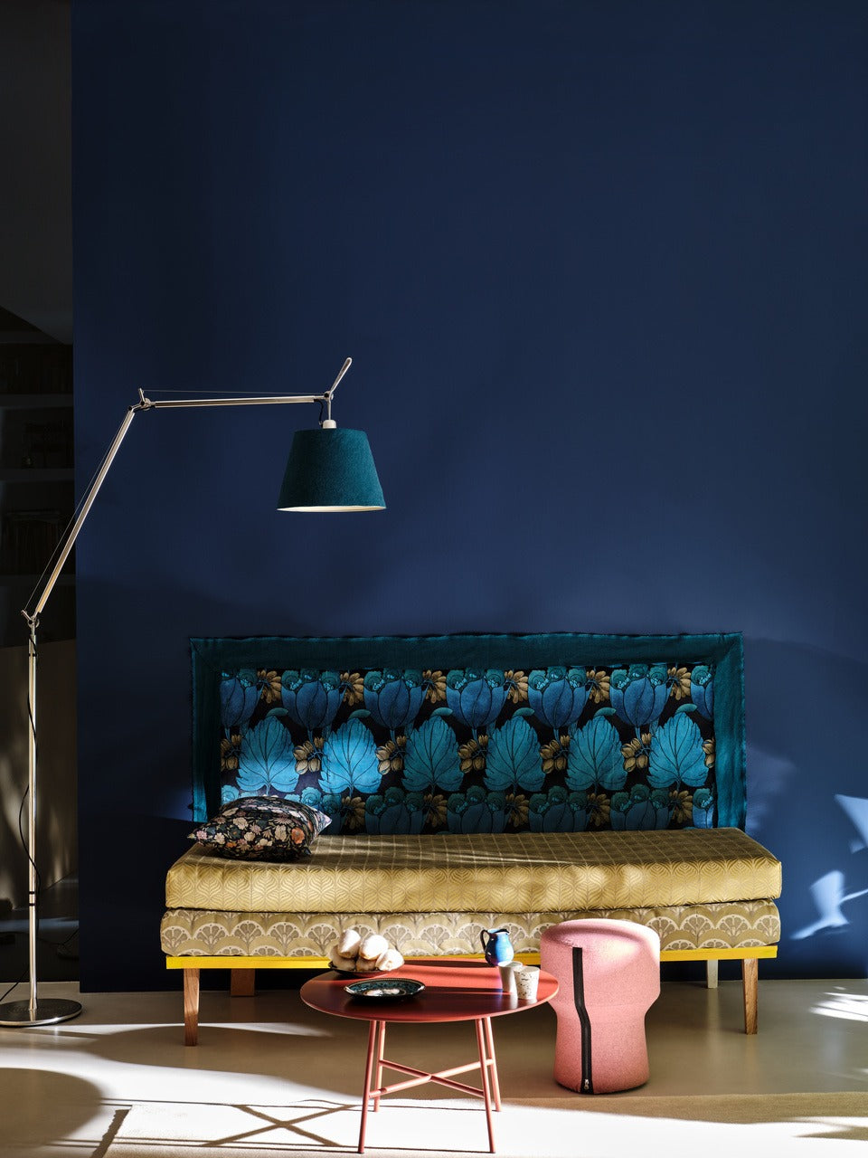 Farrow & Ball Serge (9919) in een interieur