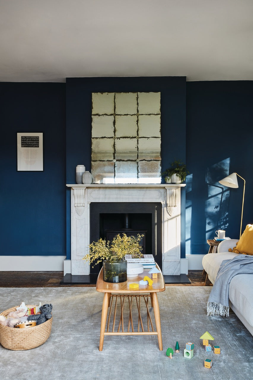 Farrow & Ball Shaded White (201) in een interieur