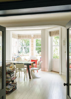 Farrow & Ball Slipper Satin (2004) Tester in een interieur