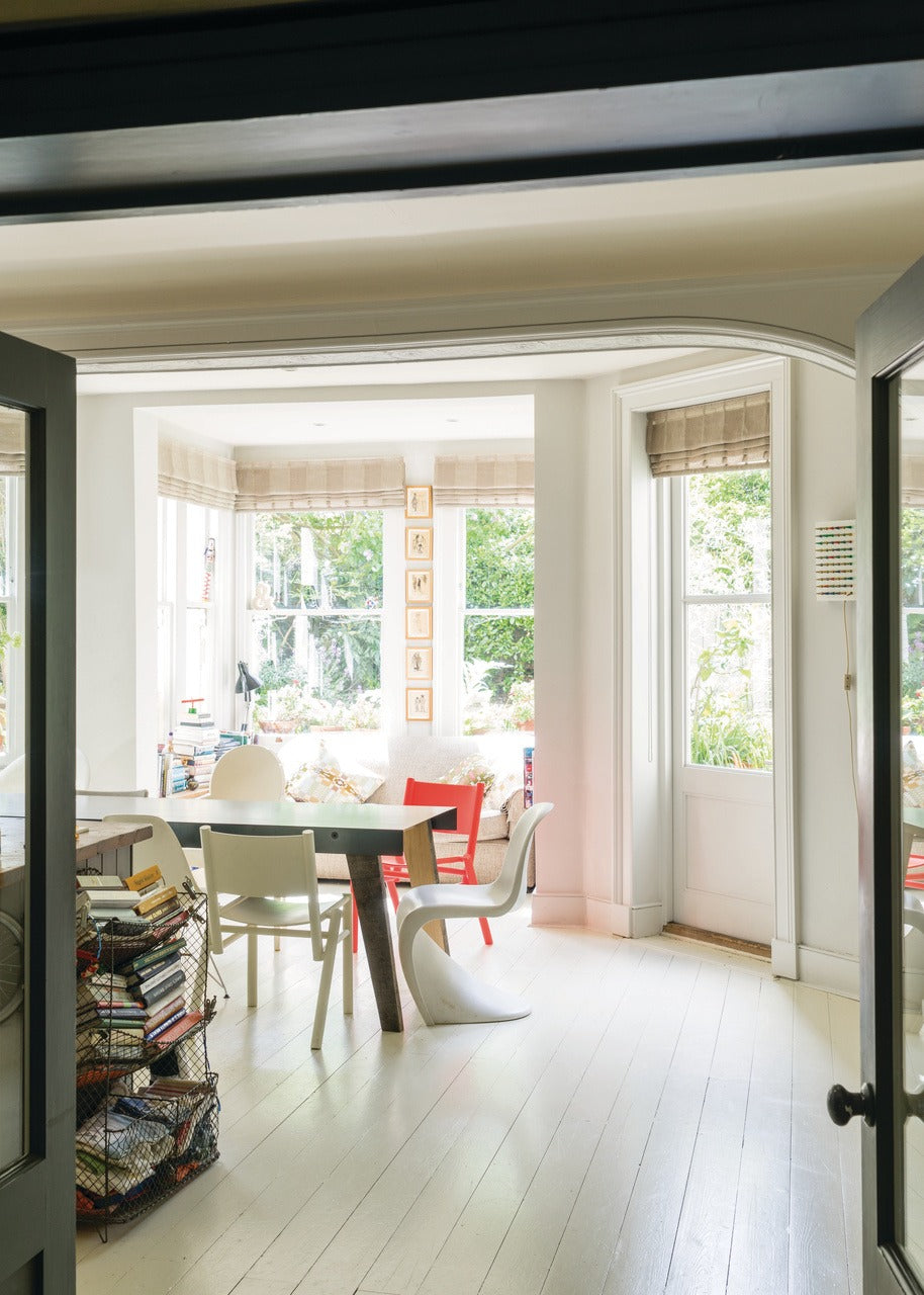 Farrow & Ball Slipper Satin (2004) Tester in een interieur