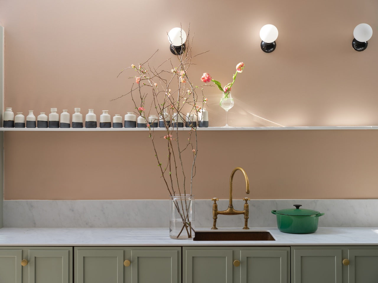Farrow & Ball Templeton Pink (303) in een interieur