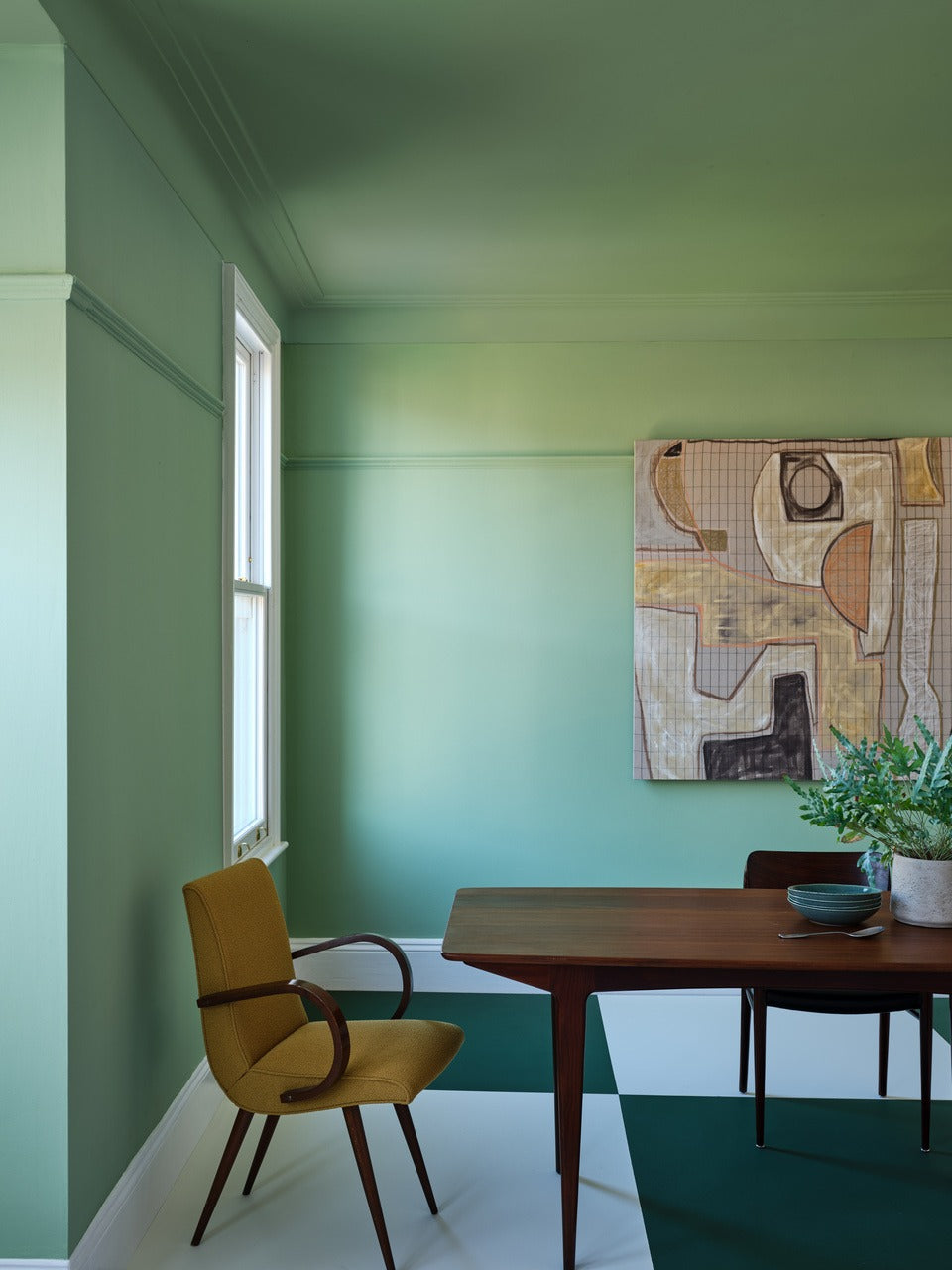 Farrow & Ball Whirlybird (309) Tester in een interieur