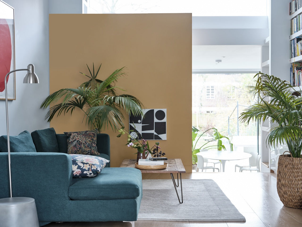 Farrow & Ball Wimborne White (239) Tester in een interieur