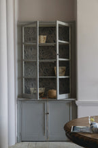 Farrow & Ball Worsted (284) Tester in een interieur