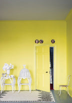 Farrow & Ball Yellowcake (279) in een interieur