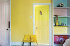 Farrow & Ball Yellowcake (279) in een interieur