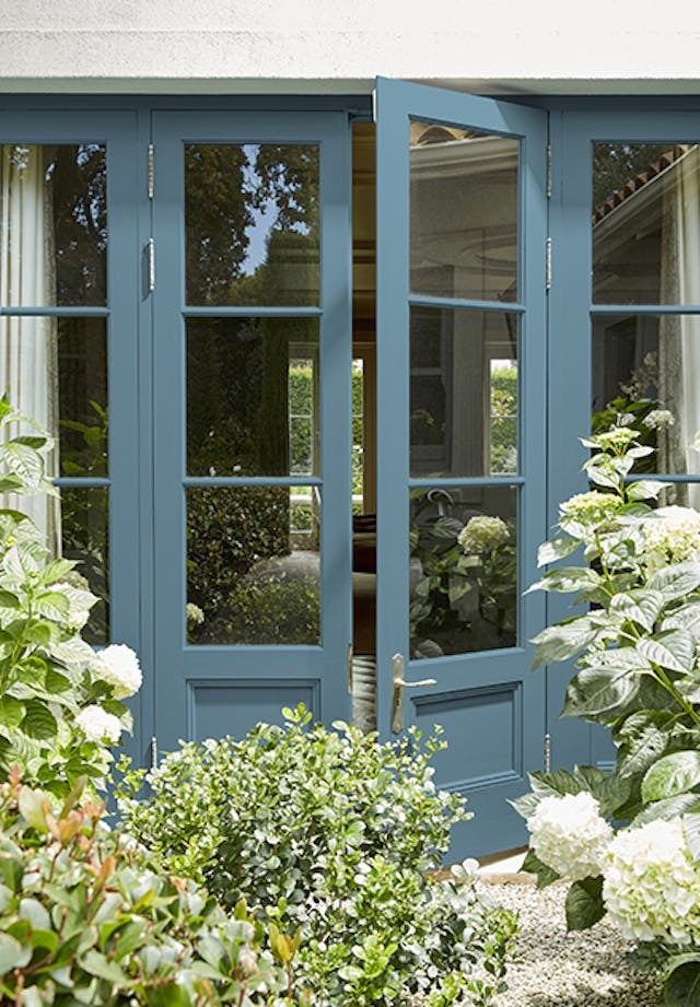 Little Greene Air Force Blue (260) - Tester in een interieur