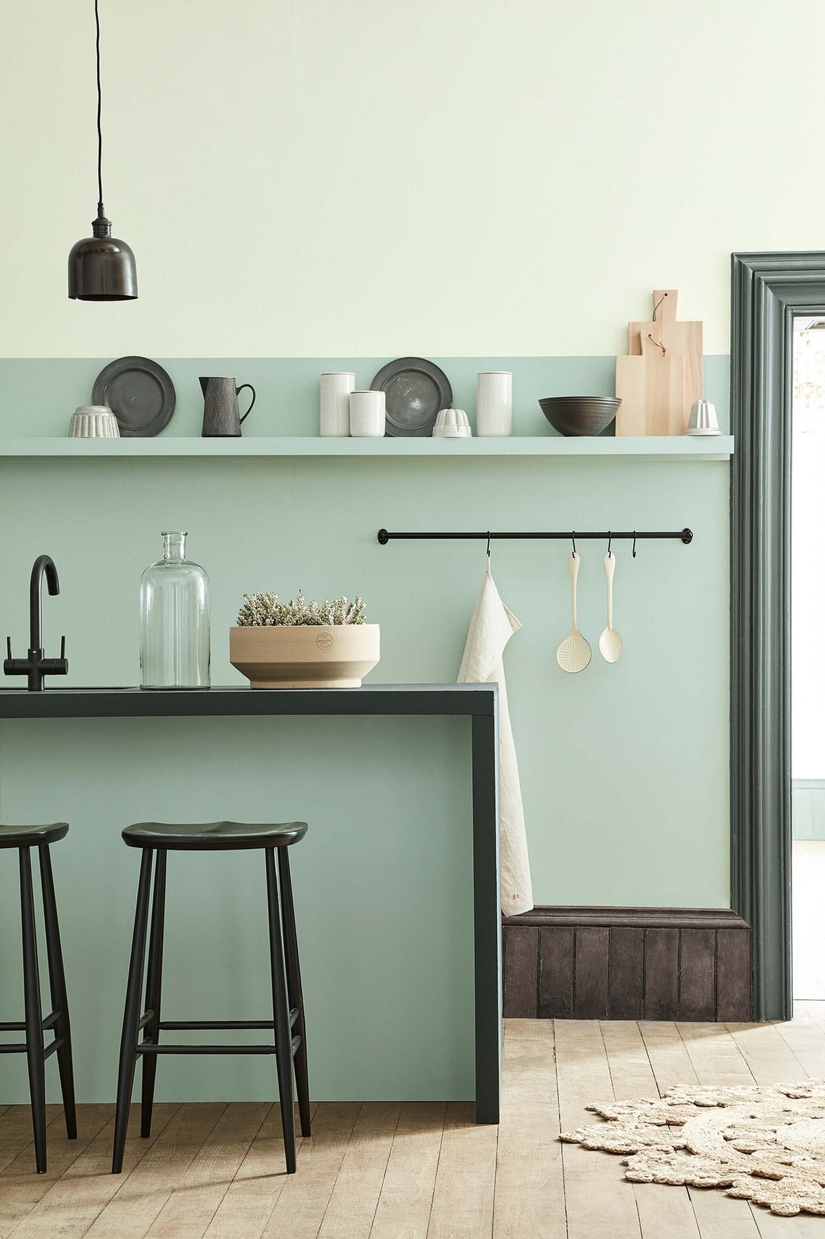 Little Greene Aquamarine Deep (198) in een interieur