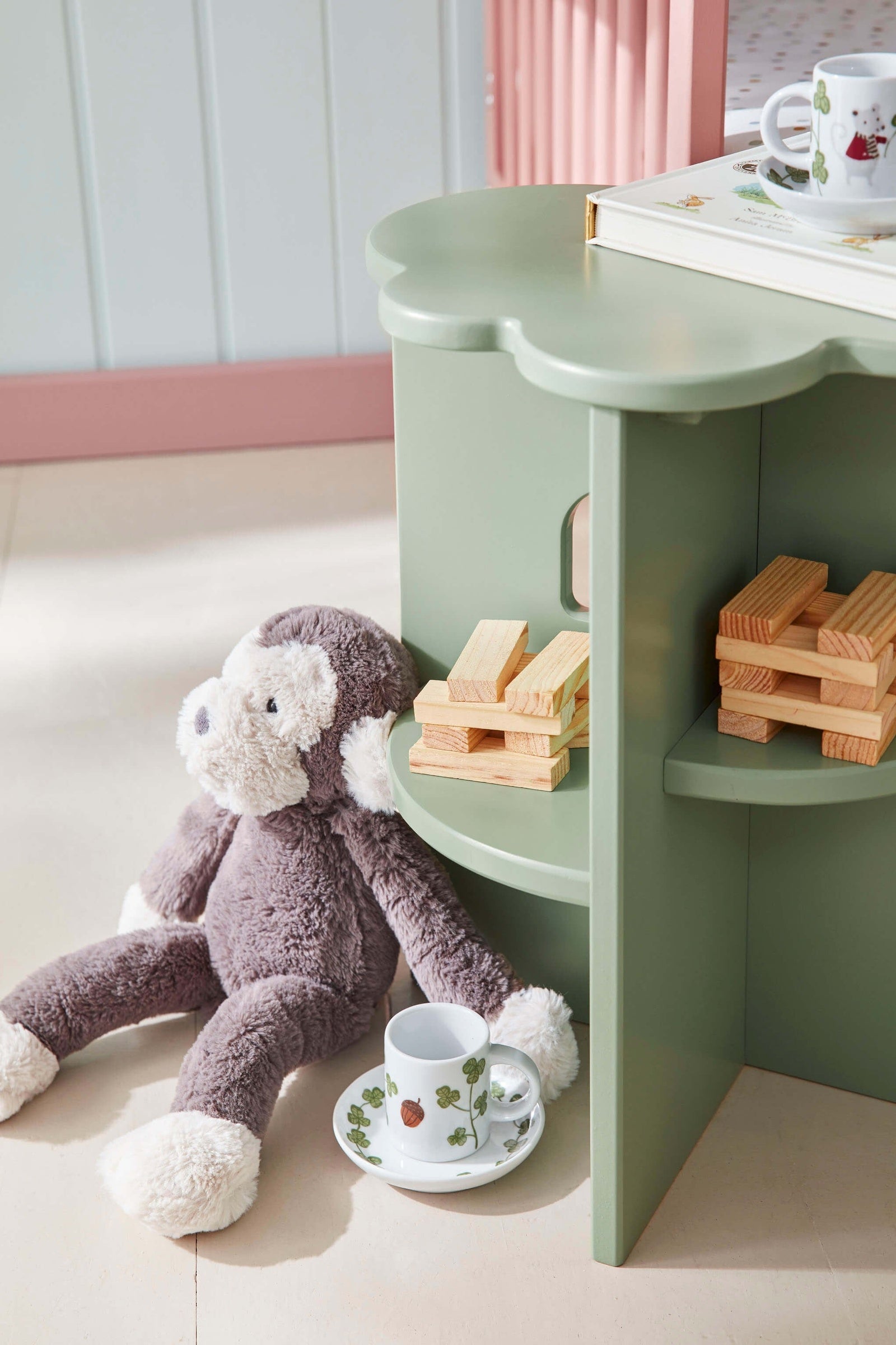 Little Greene Aquamarine Deep (198) - Tester in een interieur