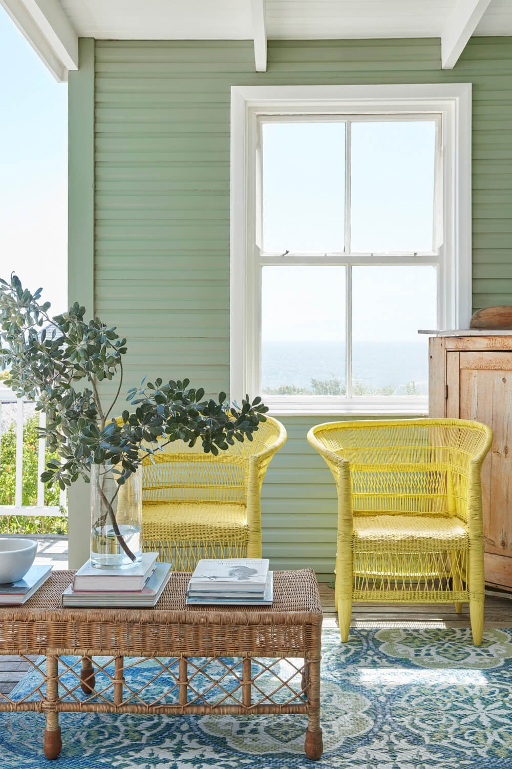 Little Greene Aquamarine Deep (198) - Tester in een interieur
