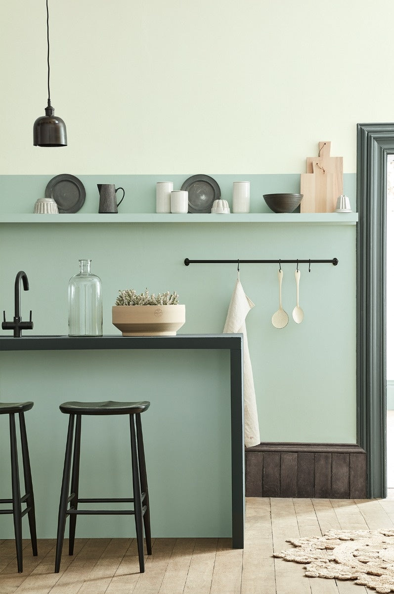 Little Greene Aquamarine Light (283) in een interieur