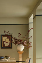 Tester Little Greene Barge Stone Mid (359) in een interieur