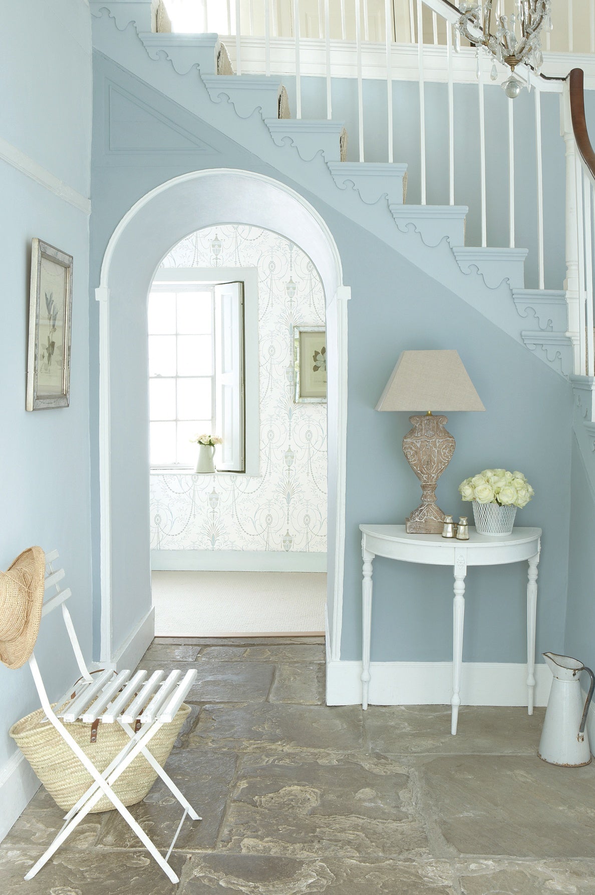 Little Greene Bone China Blue (107) in een interieur