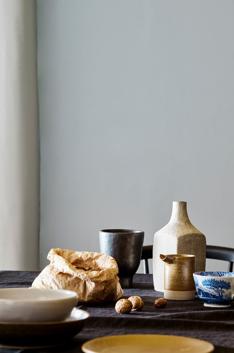 Little Greene Bone China Blue Faint (325) in een interieur
