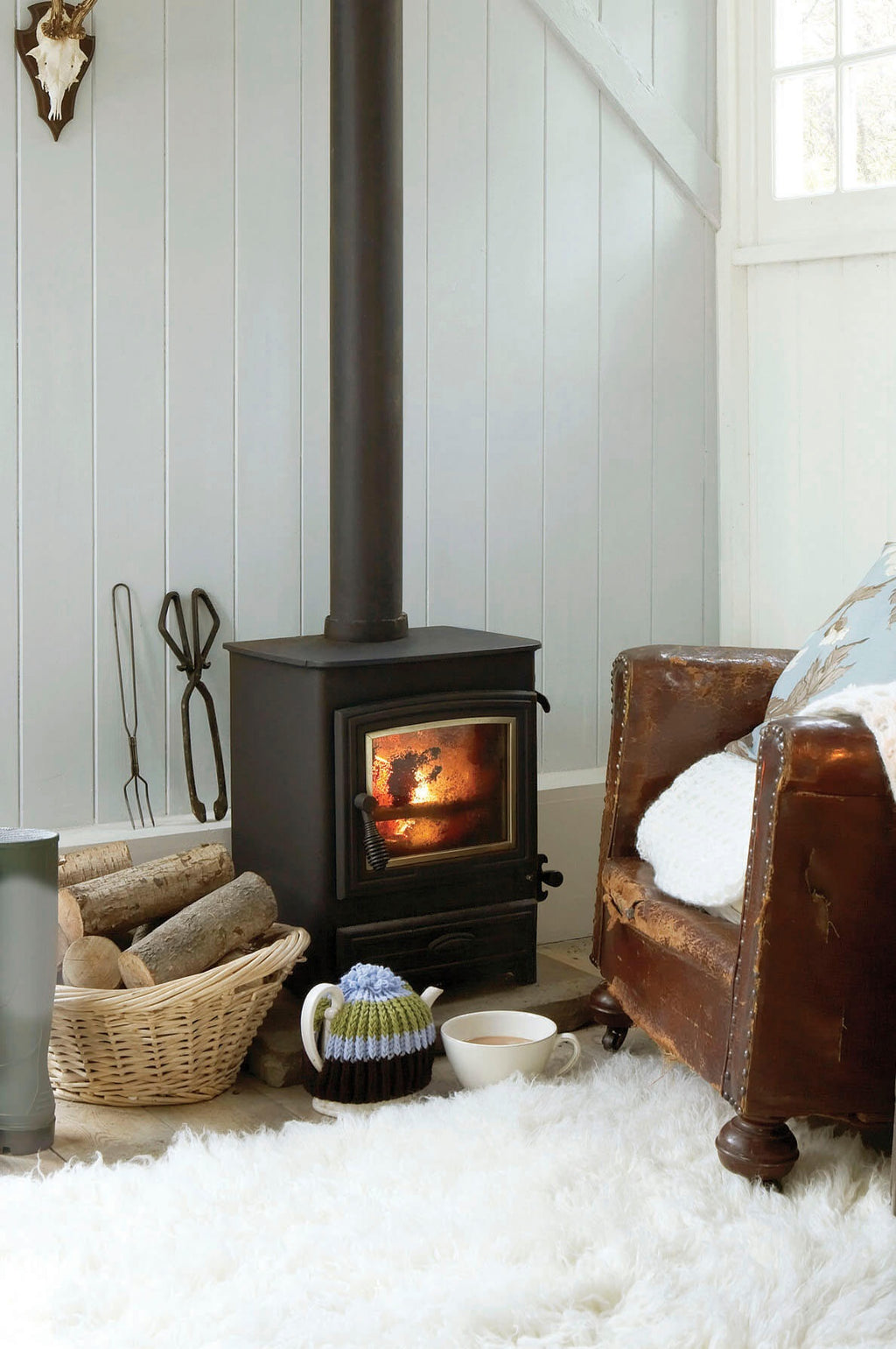Little Greene Bone China Blue Mid (183) in een interieur