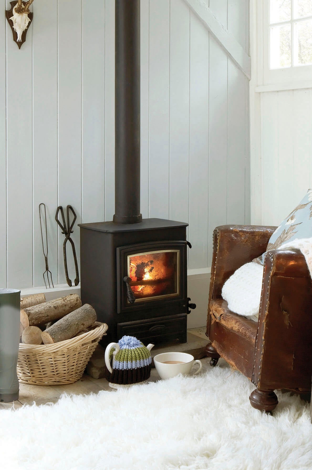 Little Greene Bone China Blue Mid (183) - Tester in een interieur