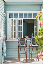 Little Greene Celestial Blue (101) - Tester in een interieur